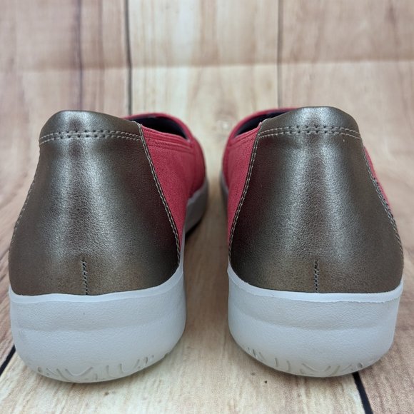ROCKPORT Emalyn Casual Slip-On Flat Sneaker Coral Sz 8.5 Metallic Heel - Picture 4 of 10